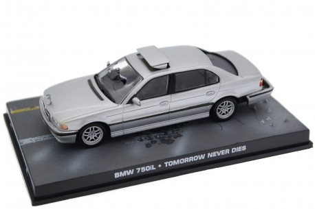 Altaya BMW 750iL E38 "Tomorrow Never Dies (1997)" 1997 - Arctic Silver Metallic