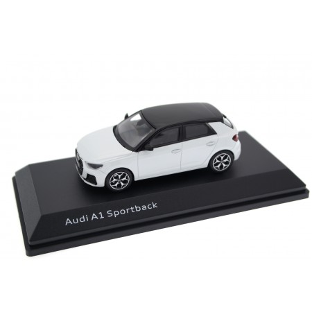 iScale Audi A1 Sportback GB 2018 - Glacier White