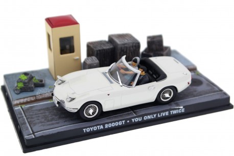 Altaya Toyota 2000GT Convertible MF10 "You Only Live Twice (1967)" 1967 - Lily White - JBCC