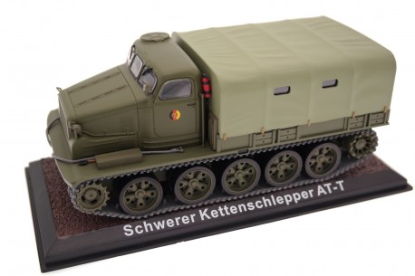 Atlas AT-T Schwerer Kettenschlepper NVA 1958 - Military Green