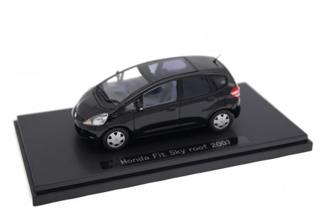 Ebbro Honda Fit II Sky Roof GE 2007 - Nighthawk Black