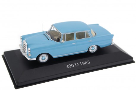 Atlas Mercedes-Benz 200 D W110 1965 - Delphine Blue