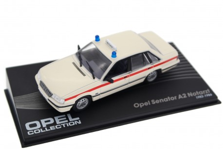Altaya Opel Senator A2 3.0 E CD Notarzt 1982 - Light Ivory