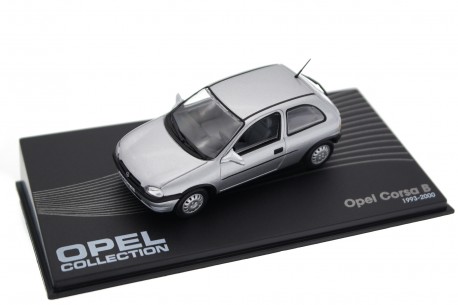 1/43 Altaya DC161 Opel Corsa B 1.2 CDX 1993 - Yukon Silver Metallic, Opel Collection #80