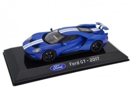 Centauria Ford GT 2017 - Liquid Blue Metallic with Frozen White Stripes