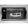 Spark Volkswagen Caddy 2K Facelift II Edition 35 2017 - Candy White with Black Roof