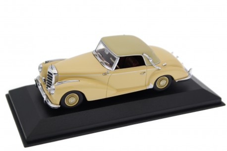 Minichamps Mercedes-Benz 300 S Cabriolet A W188 1952 - Ivory Beige