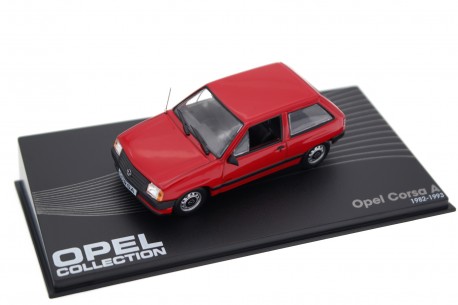 Altaya Opel Corsa A 1.2 S Luxus 1982 - Mexico Red