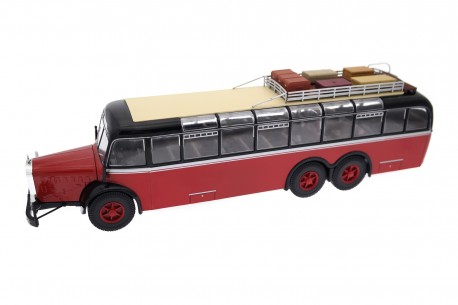 Hachette Mercedes-Benz O10000 München 1939 - Dark Red/Black