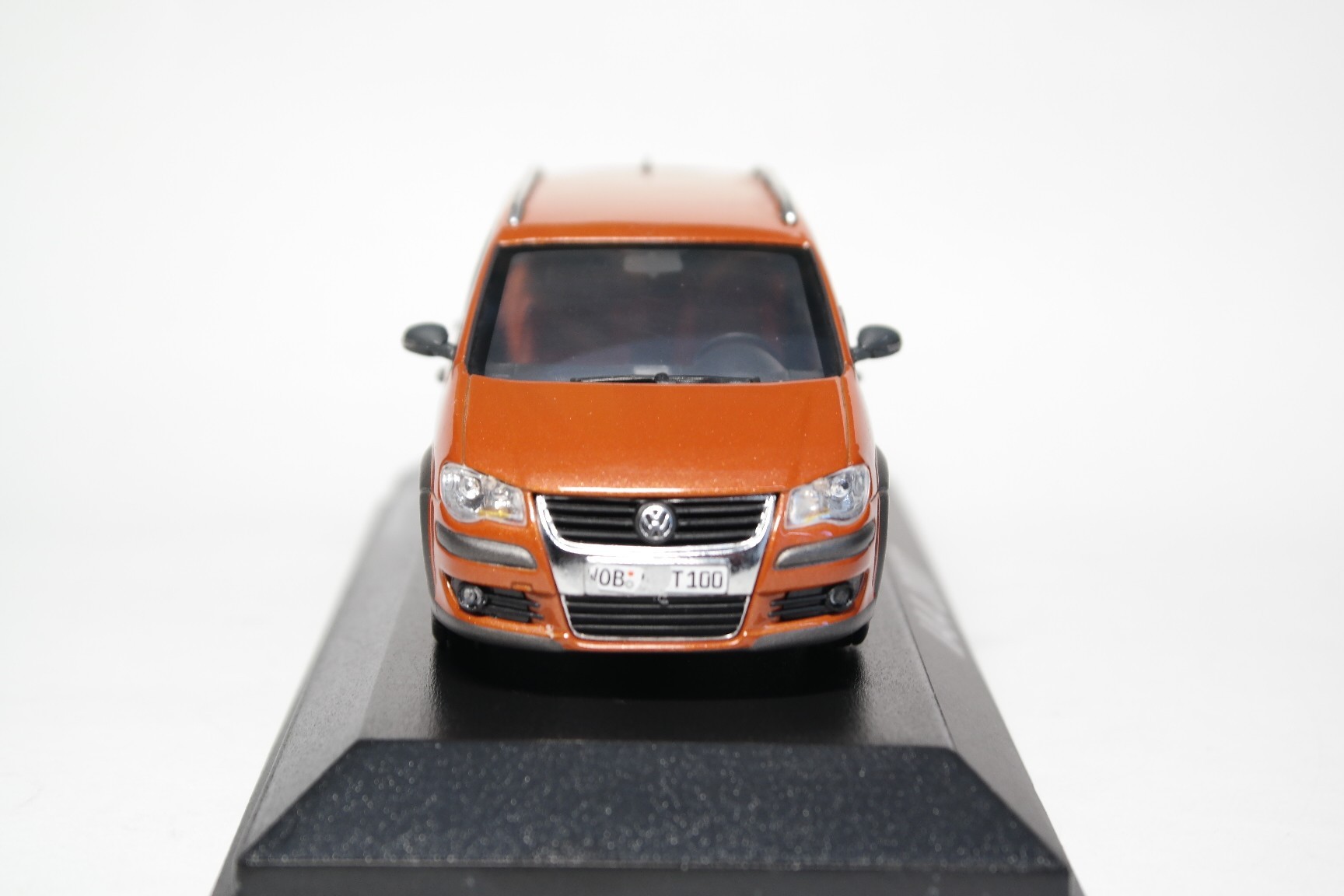 Minichamps 1:43 Volkswagen VW Cross Touran Année 2006 indienblau