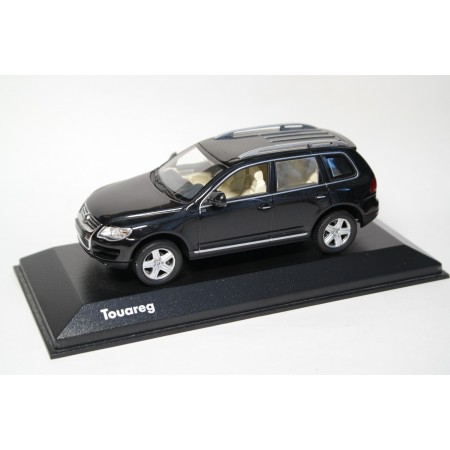 Minichamps Volkswagen Touareg V10 TDI 7L GP 2007 - Black Magic Pearl Effect