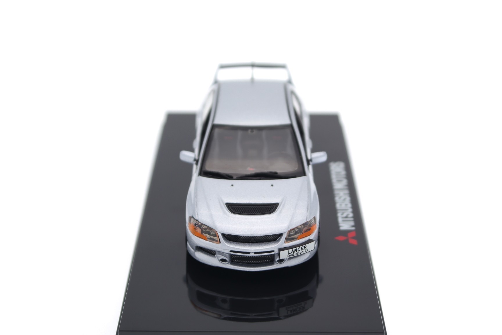 Mitsubishi Lancer Evolution IX ドリフトミニカー Mitsubishi Lancer Evolution IX ドリフトミニカー CM Model