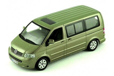 Minichamps Volkswagen Multivan 2003