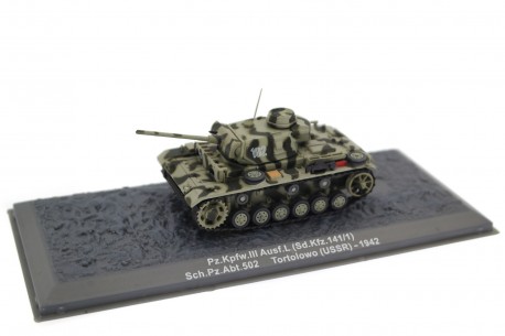 DeAgostini Pz.Kpfw. III Ausf.L Sd.Kfz. 141/1 1942 - Olive Green/Sand Grey
