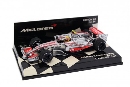 Minichamps McLaren MP4-22 #2 "Vodafone McLaren Mercedes" Formula 1 2007 - Lewis Hamilton