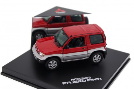 Vitesse Mitsubishi Pajero Pinin 1.8 GDI GLS 1999 - Carnival Red/Sterling Silver Metallic