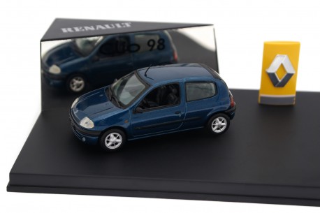 Vitesse Renault Clio II Phase 1 1.6 16V 1998 - Lazuli Blue Metallic