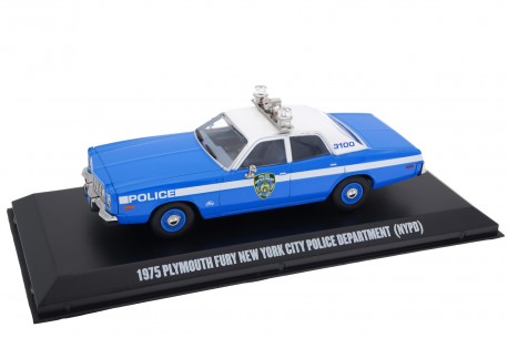 Greenlight Plymouth Fury A38 New York City Police Department 1975 - Sky Blue/Spinnaker White
