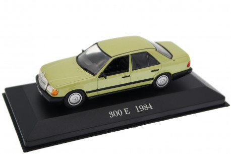 DeAgostini Mercedes-Benz 300 E W124 1984 - Bright Green Metallic
