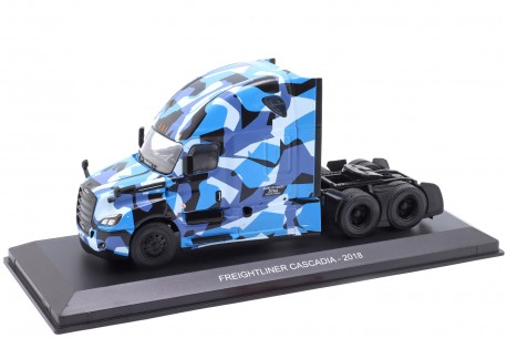 Hachette Freightliner Cascadia Fuel Efficiency Tour 2018 - Blue Digital Combo Camouflage
