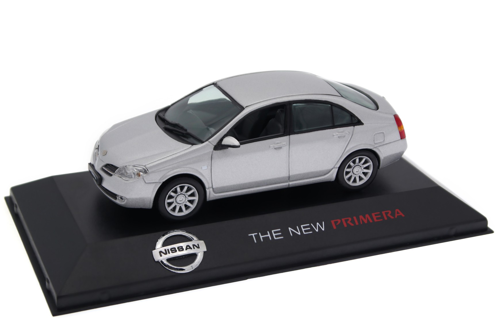 Коллекционная масштабная модель Nissan Primera от J-Collection