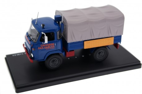 Hachette Saviem TP3 MB 39 4x4 Plateau à ridelles bâché Croisière des Sables 1976 - Blue