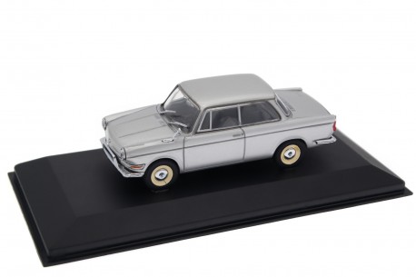 Minichamps BMW 700 LS Luxus 1962 - Polaris Silver Metallic